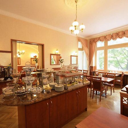 City Hotel Am Kurfuerstendamm Berlim Restaurante foto