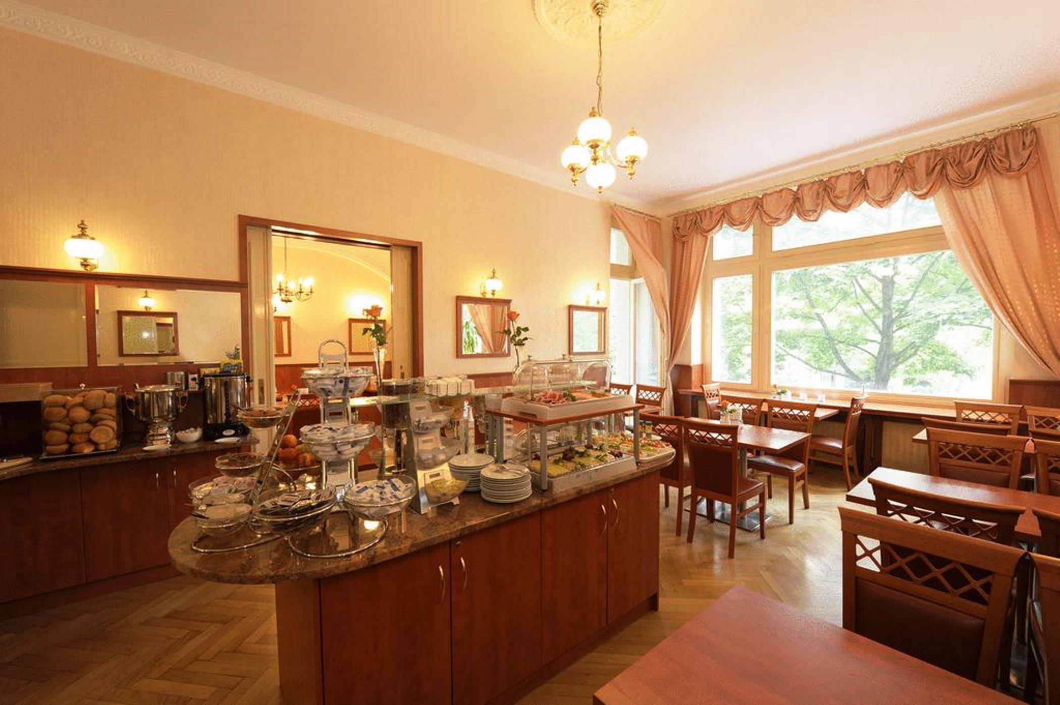 City Hotel Am Kurfuerstendamm Berlim Restaurante foto