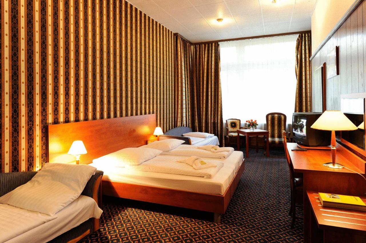 City Hotel Am Kurfuerstendamm Berlim Quarto foto